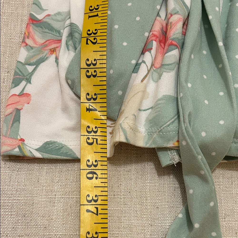 Flora Nikrooz Floral Polka Dot Robe Women’s M Green Feminine Romantic Loungewear - Picture 11 of 15